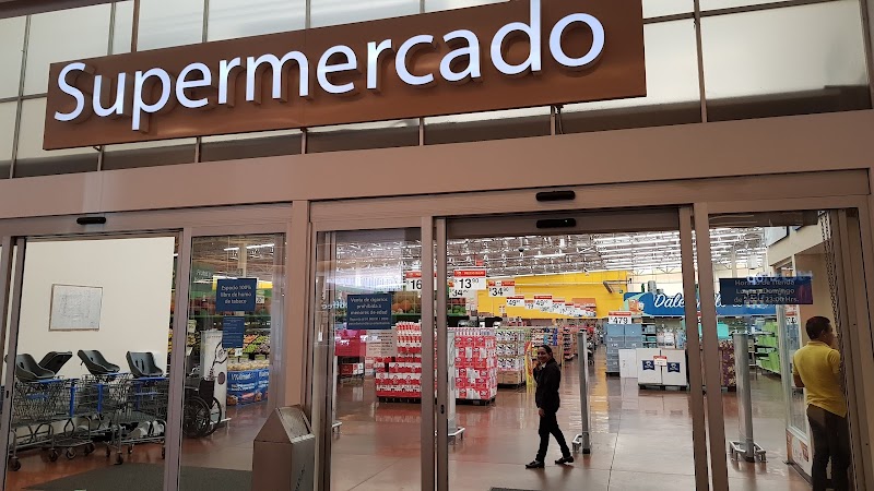 Walmart Uruapan - Imagen 1