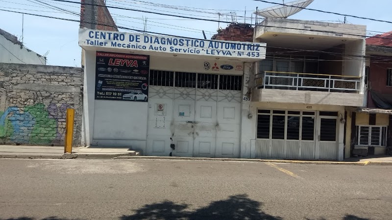 Taller Mecánico Autoservicio - Imagen 1