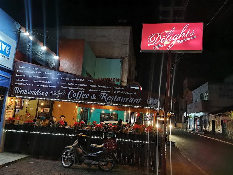 Delights Coffee & Restaurant - Imagen 1