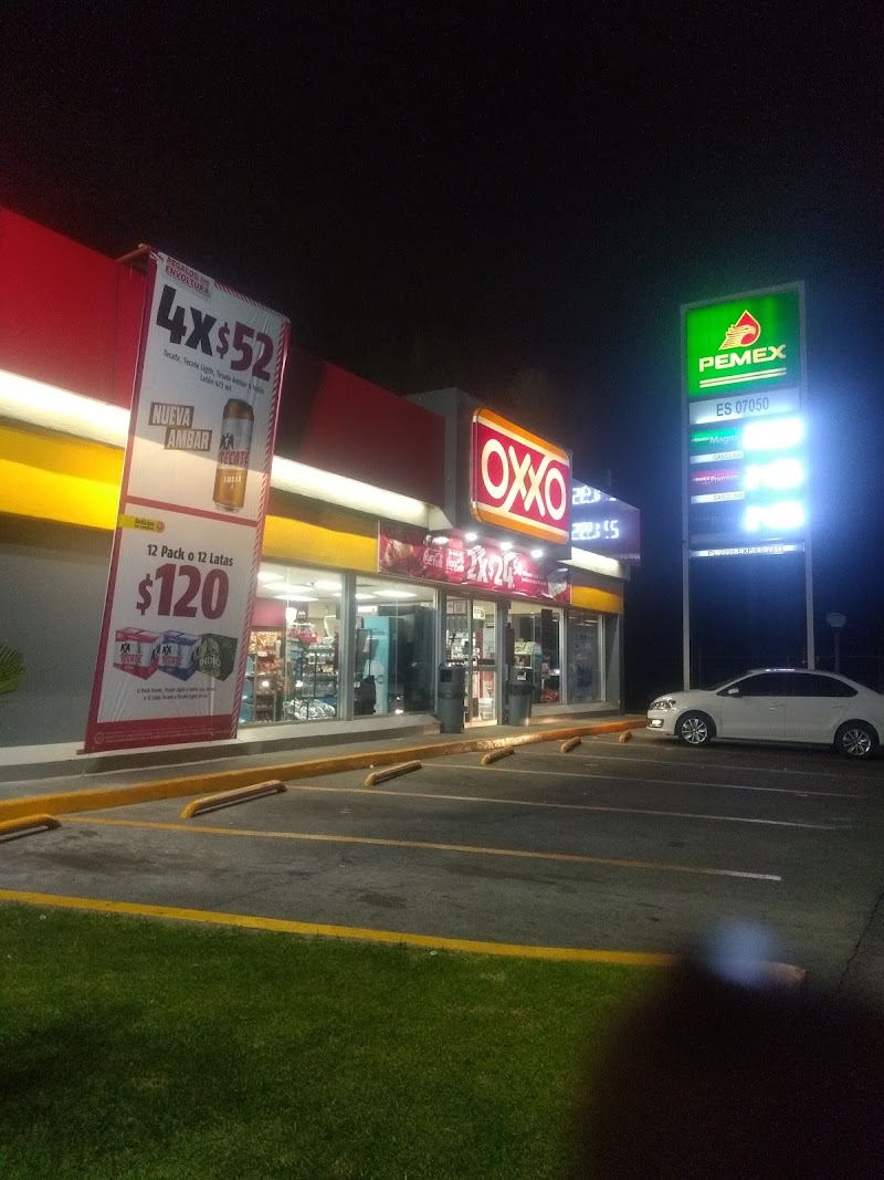 OXXO Central - Imagen 1