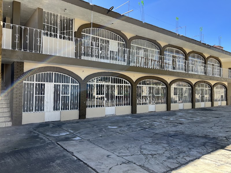 Casa reina suites - Imagen 1
