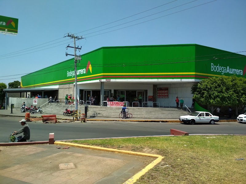 Bodega Aurrera, Zamora - Imagen 1