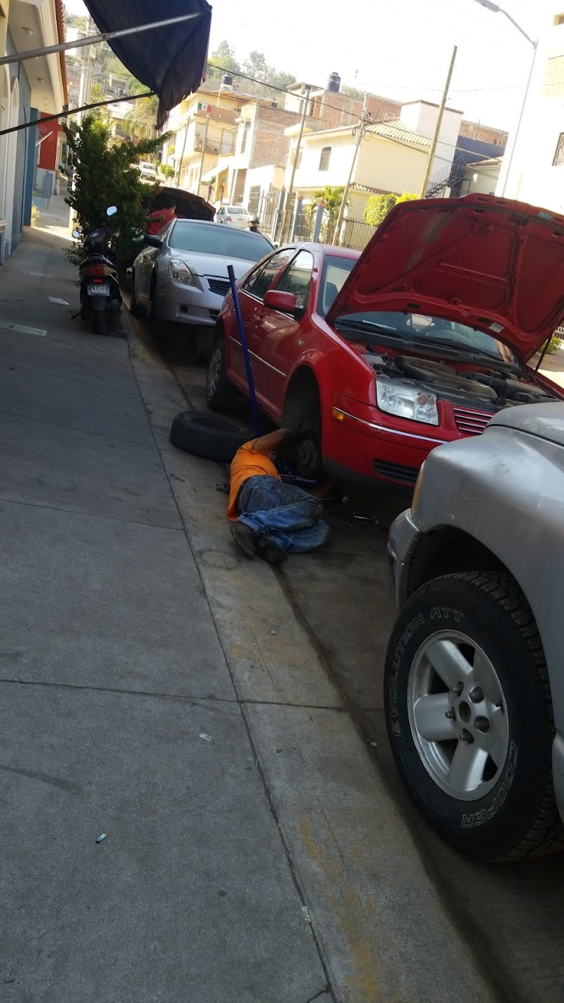 Taller automotriz torres - Imagen 1