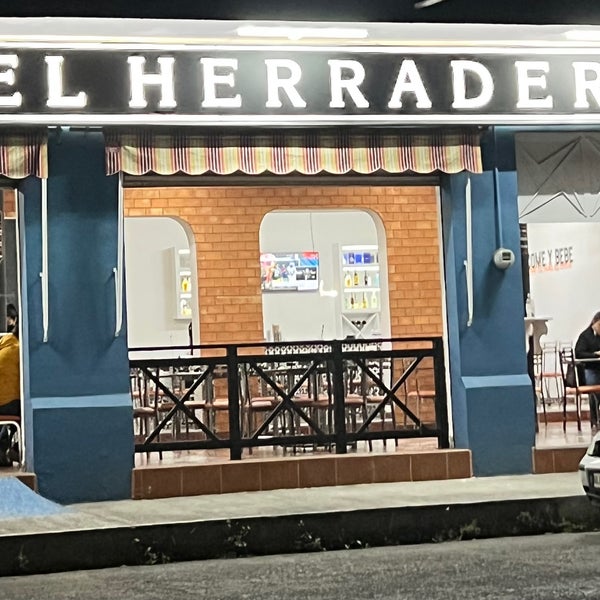 Restaurante El Herradero - Imagen 1