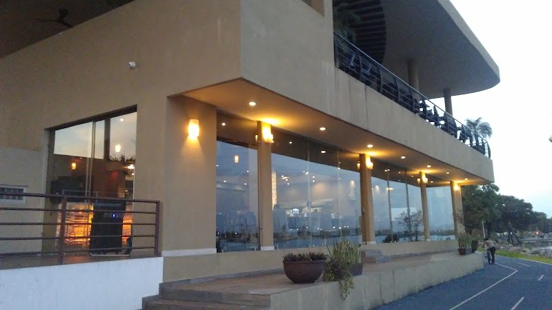 Restaurante T3 - Imagen 1