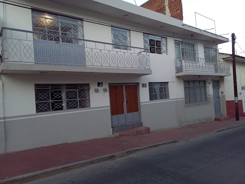 Hostal El salto de Camela - Imagen 1