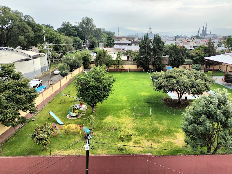 Hotel Calzada Inn - Imagen 1
